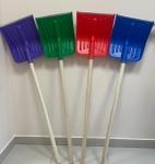 Лопата д/снега 43*37см с алюм кромкой Комбат малая цветная с черенком в/с ХПП